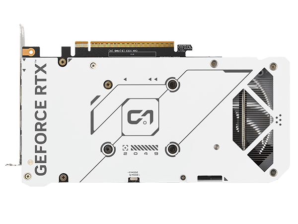 GeForce RTX 显卡保护背板特写。