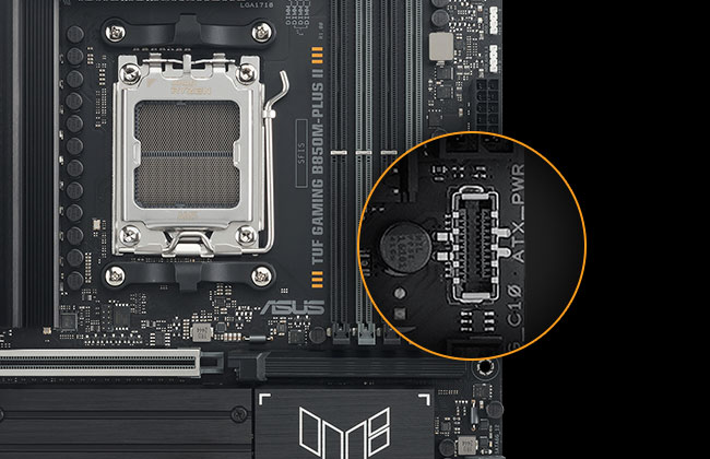 TUF GAMING B850M-PLUS II 主板的放大插图，突出显示了前面板 USB 10Gbps Type-C 端口，支持高速连接。