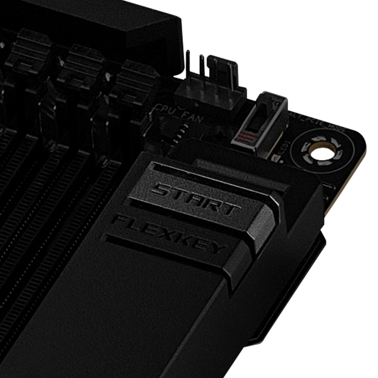 ROG Crosshair X870E Hero BTF 上的开机按钮