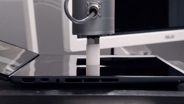 图片显示顶部面板承受 5 kg 的压力。