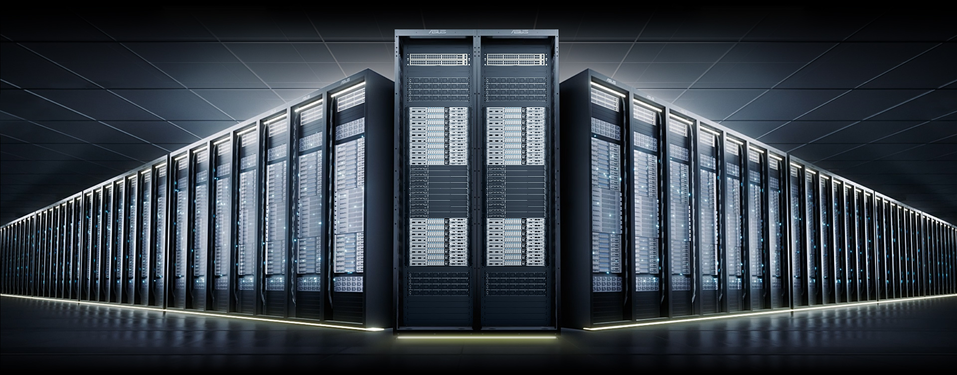 数据中心服务器机架,标题为“为AI推理时代而生”,重点展示华硕与英伟达的基础设施解决方案。