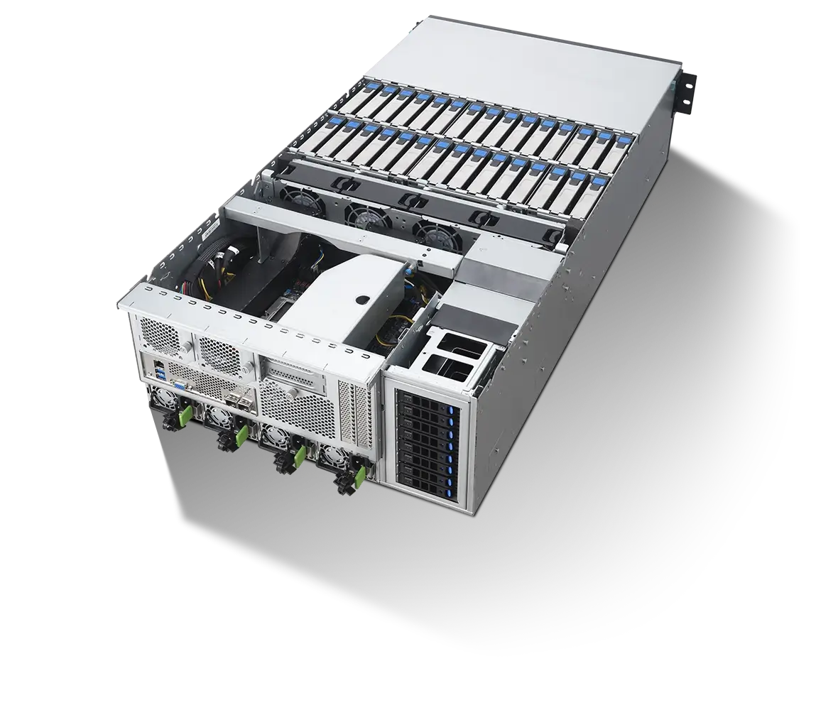 ASUS OJ340A-RS60 的开放式服务器机箱展示了排列整齐的多个存储托架、散热风扇和电源。