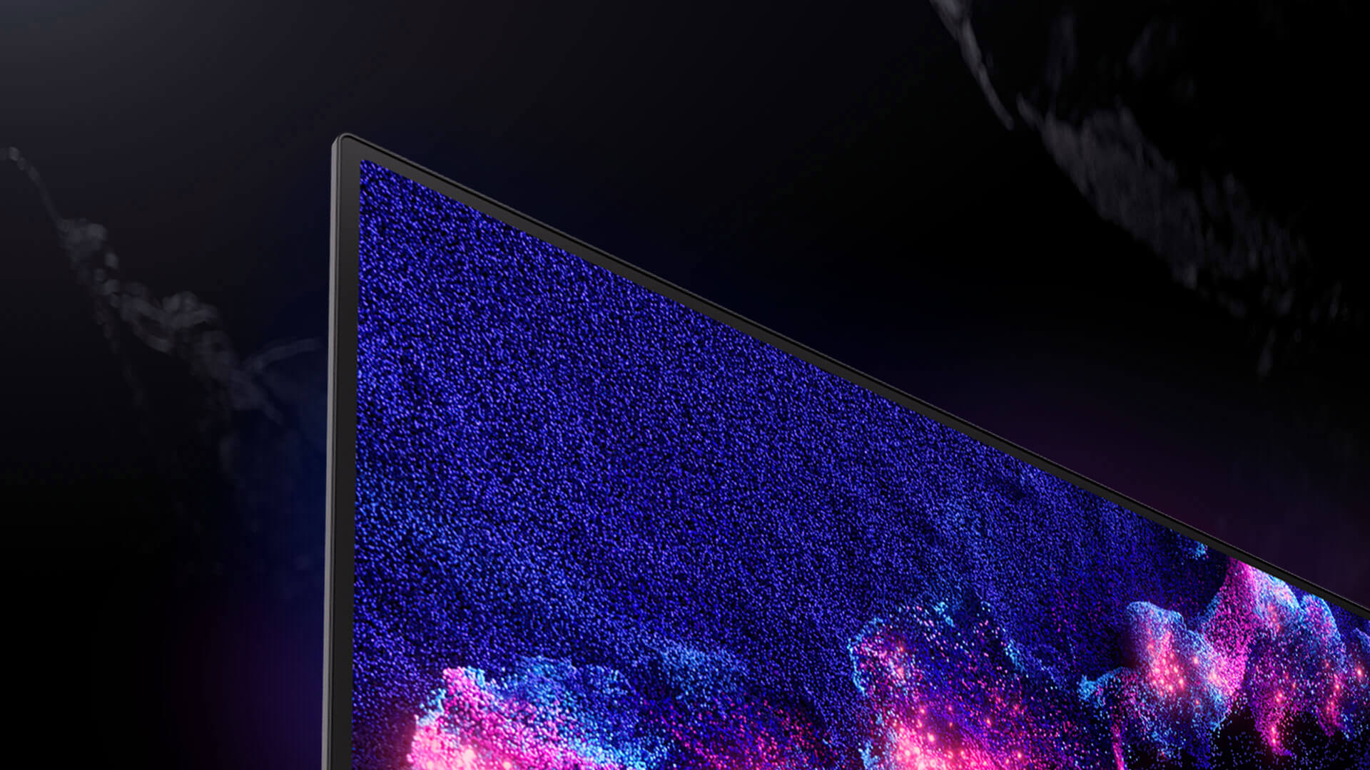 显示 PG32UCDM3 超薄机身的产品图片。