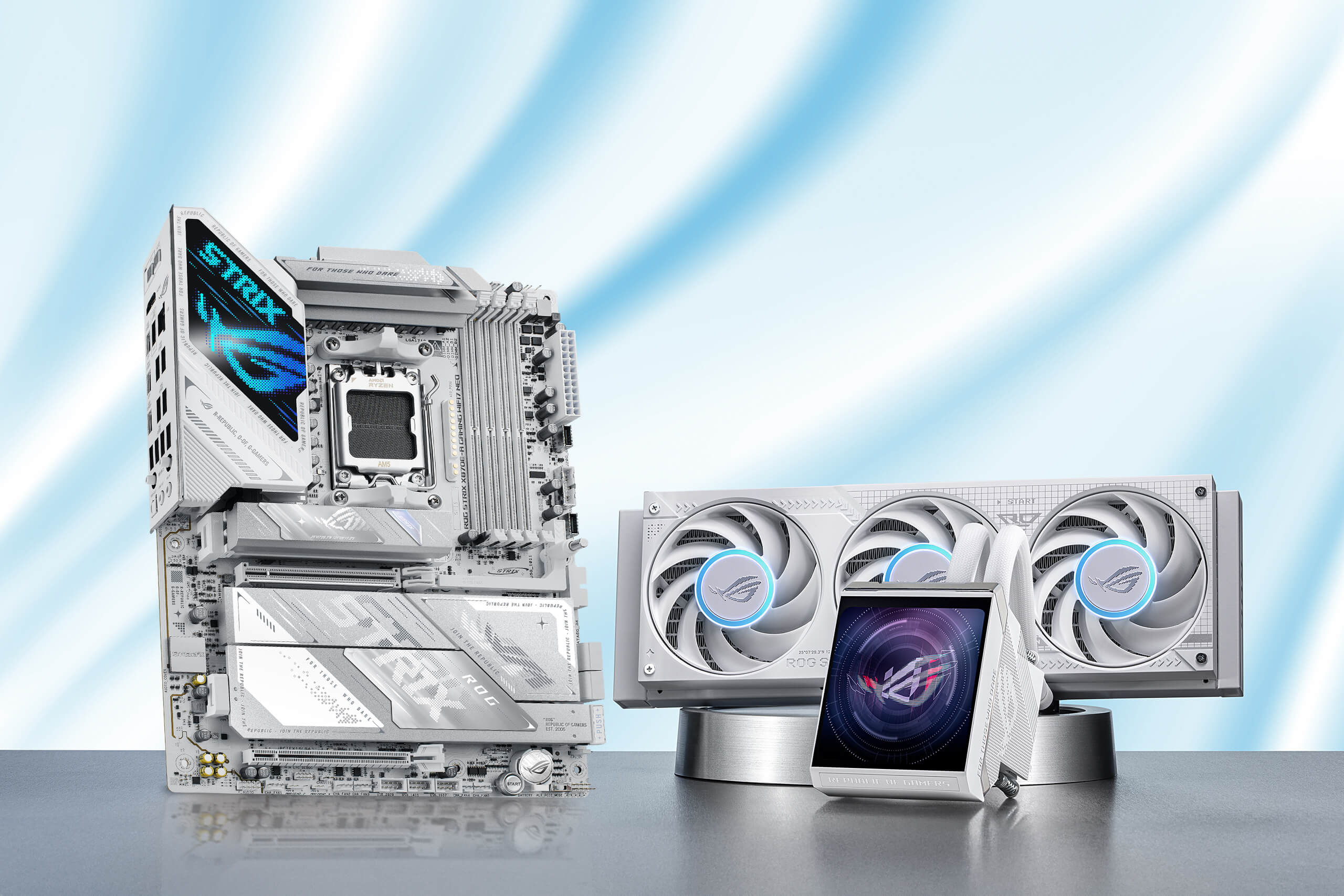 Strix X870E-A 搭载 ROG Strix LC III 360 ARGB LCD