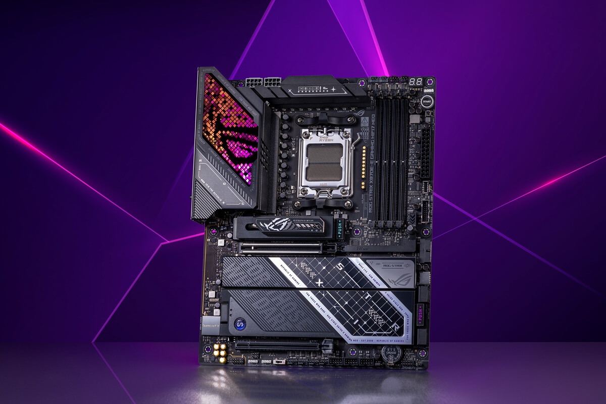 X870E-E 主板场景照片