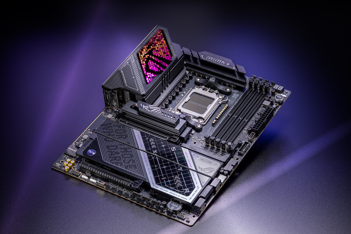 X870E-E 主板场景照片