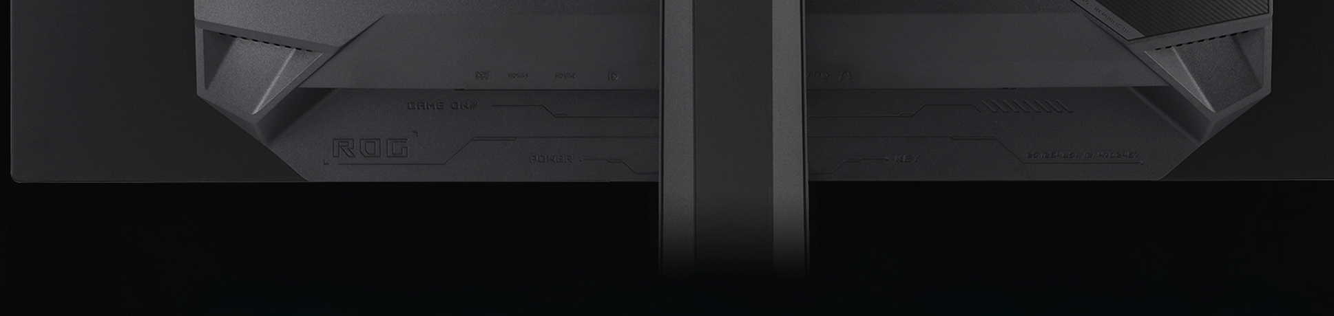 XG32UQDMS 的后面板配有 DisplayPort 1.4、HDMI 2.1 和一个 USB hub。