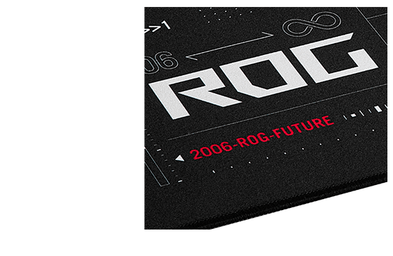 展示缝线走线的 ROG 冲锋甲2 XXL 20周年版边缘特写