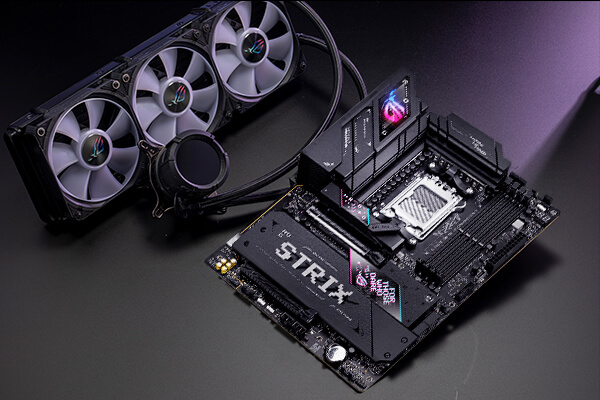 Strix B850-E is with ROG Strix LC III 360 ARGB LCD