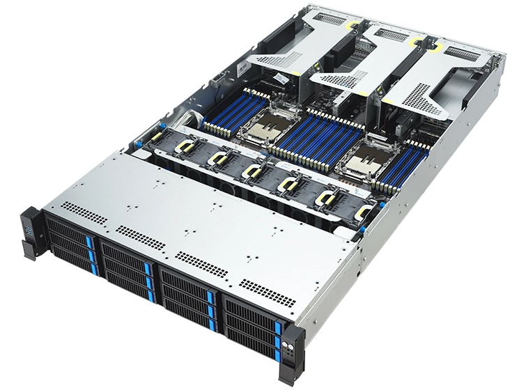服务器机箱的内部视图，显示 CPU 插槽、RAM 插槽和 PCIe 插槽等组件的布局