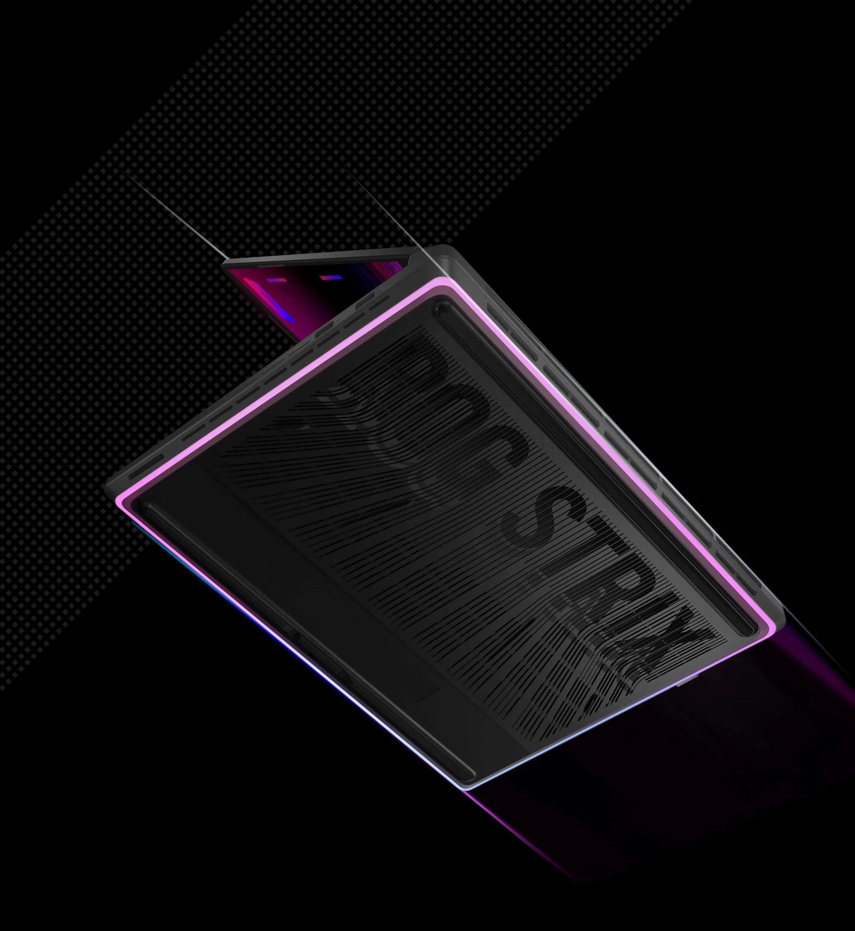 ROG Strix 笔记本电脑的底部,机箱周围有粉红色和蓝色的灯光。