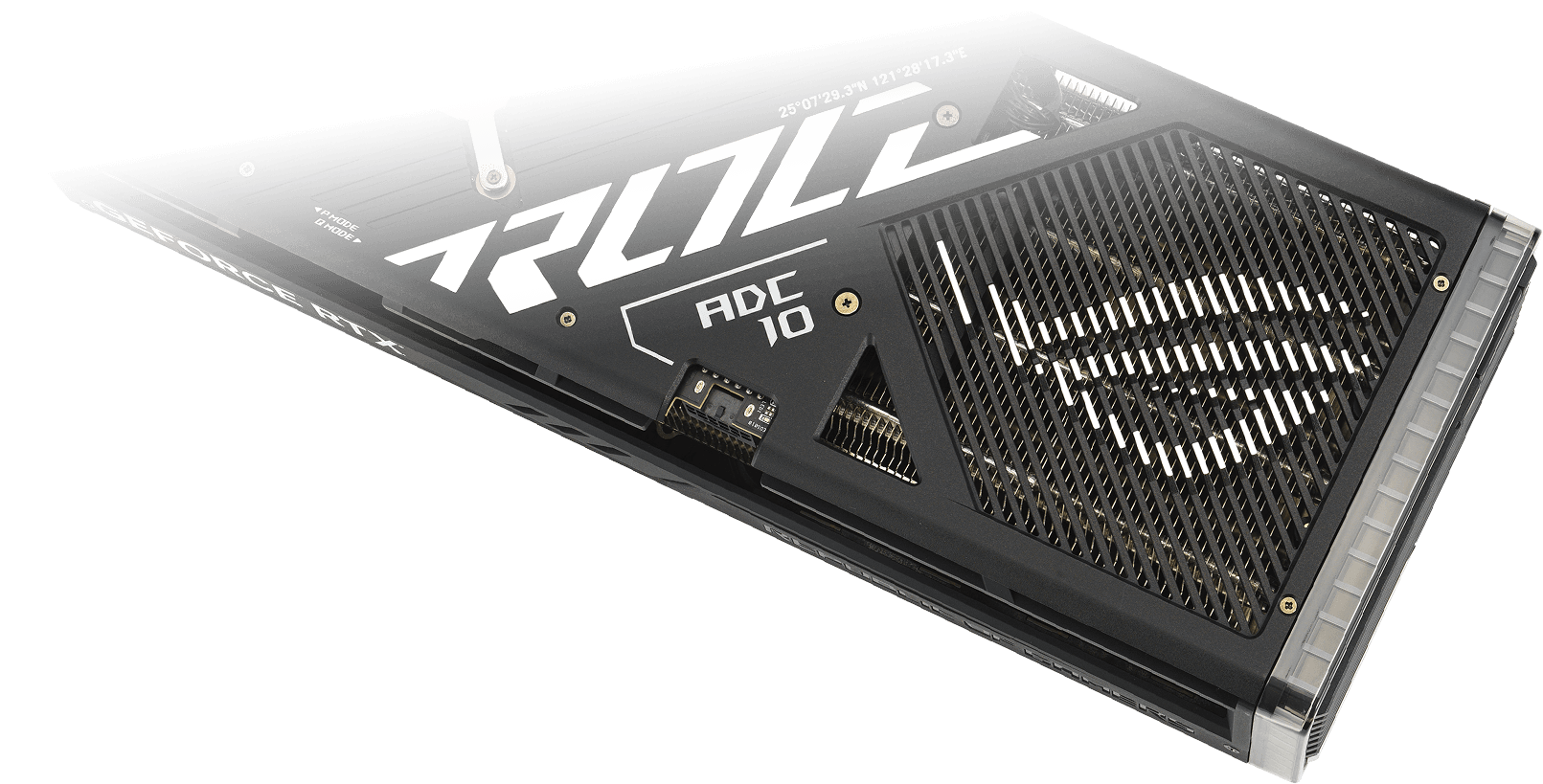 ROG Strix GeForce RTX 4090 D 显卡的俯视图。