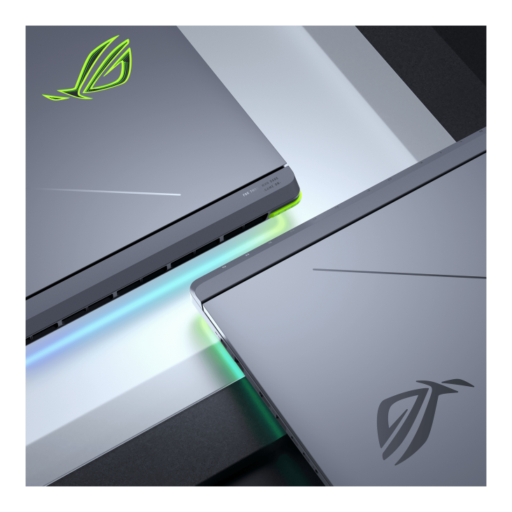 ROG Strix G18 (2026) premium charcoal lid, luminous ROG emblem, dynamic RGB perimeter, showcasing its cutting-edge design.